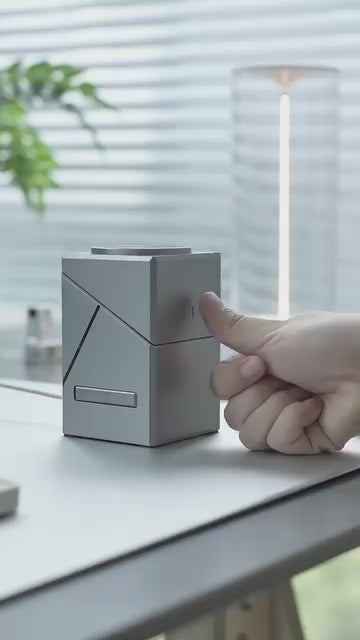 3-in-1 magnetic wireless charging station,